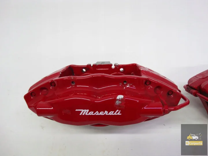 20b67700p-maserati-ghibli-iii-m157-1324-achterremklauwen-20b67700-brembo — foto 9