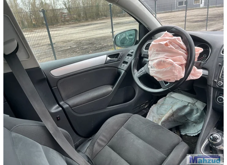GOLF 6 Innenraum-Einzelteile Schalter Lenkrad Radiogitter