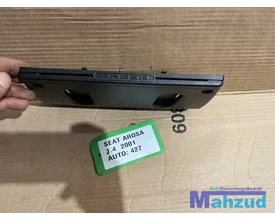 seat-arosa-middenconsole-arosa-logo-afdekkap-19972004 — foto 2
