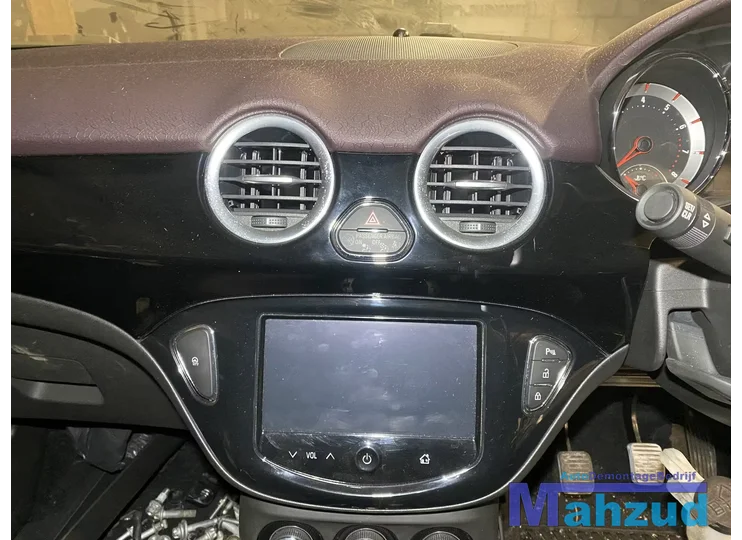 opel-adam-grijs-luchtrooster-20122019