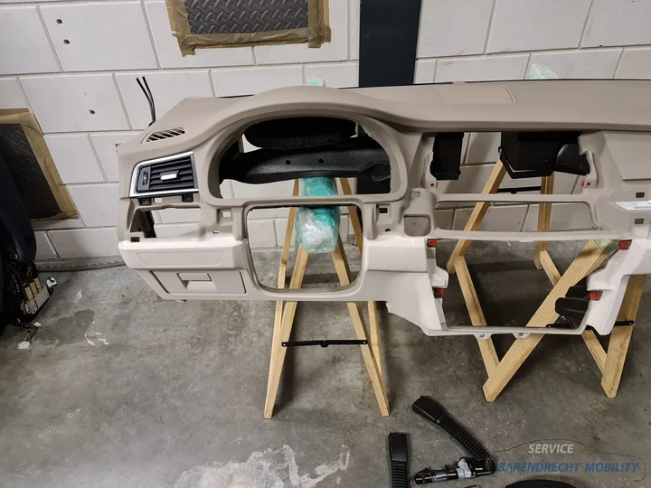 airbagset-bmw-f07-5-serie-gran-turismo-gt-beige-dashboard-stuur-airbag-gordel-set-2009-2017 — foto 3