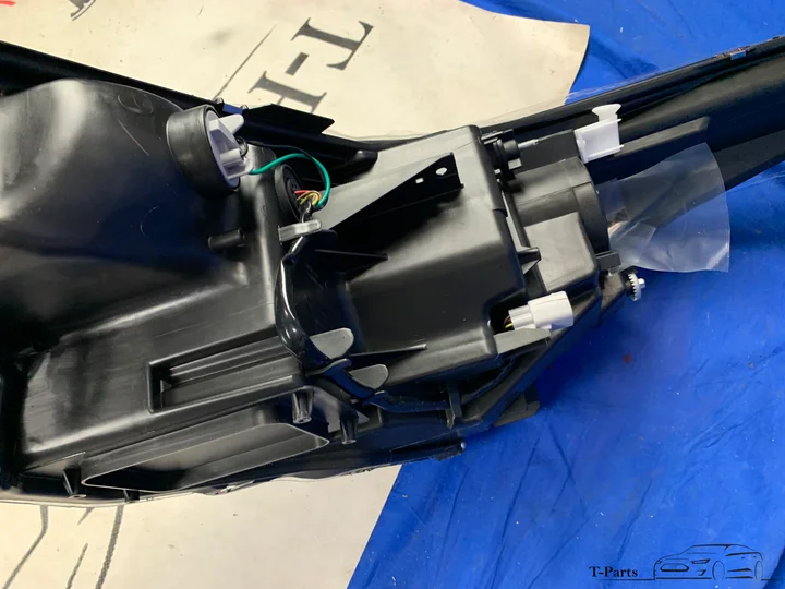 toyota-chr-koplamp-rechts-lamp-led-81130f4031 — foto 4