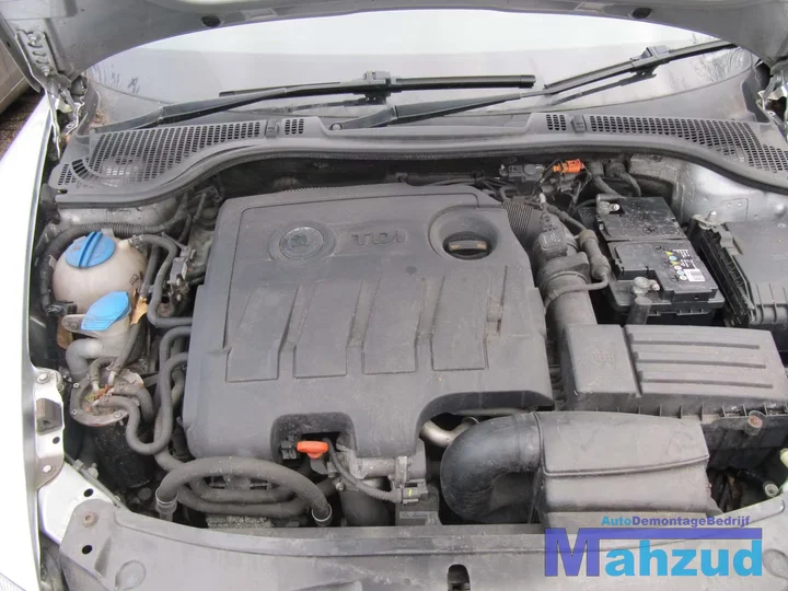 skoda-octavia-2-16-tdi-motorblok-cay-motor — foto 16