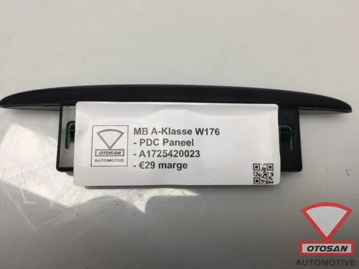 mercedes-benz-a-klasse-w176-pdc-paneel-a1725420023 — foto 2