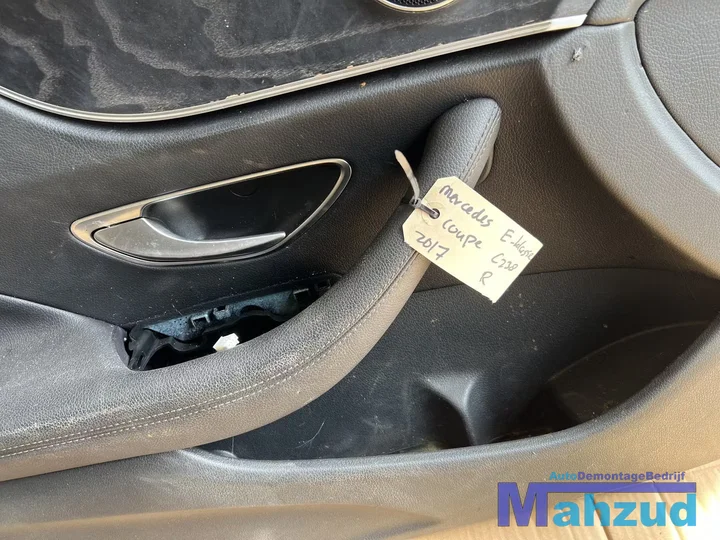 mercedes-e-klasse-coupe-c238-links-deur-deurpaneel-deurkaart-2016 — foto 2