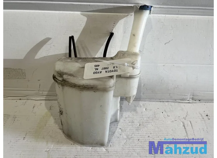 TOYOTA AYGO ruitensproeiertank reservoir tank 2005-2014