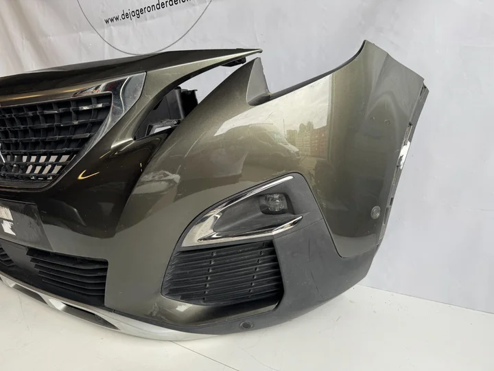 peugeot-3008-5008-gt-voorbumper-bumper-9815499077-6pdc-2016 — foto 2