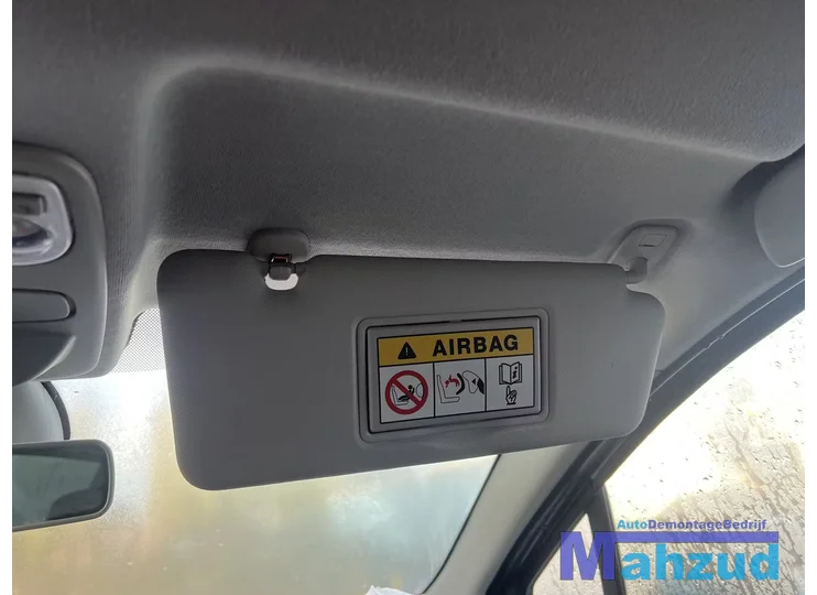 renault-clio-4-rechts-zonneklep-20122019