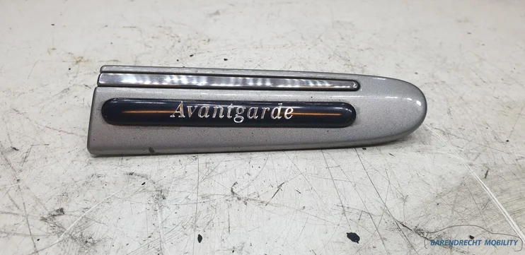 stootstrip-spatbord-w211-avantgarde-rechts-mercedes-e-klasse-cubanite-zilver-origineel-gebruikt-2006-2009 — foto 2