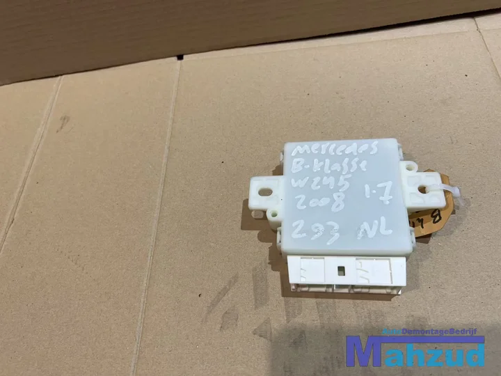 mercedes-bklasse-w245-parkeer-pdc-module-a1695400362-20052011 — foto 3