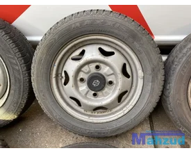 suzuki-alto-banden-velgen-set-13-inch-4x1143 — foto 4