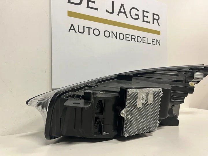 ford-focus-st-koplamp-full-led-rechts-2022-nieuwste-model — foto 5