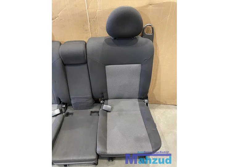 opel-meriva-a-voorstoelen-en-achterbank-20032010