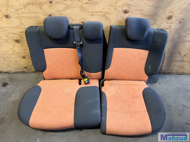kia-picanto-1-zwart-oranje-interieur-stoel-bank-20042010 — foto 8