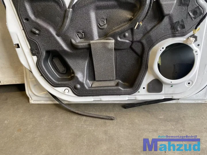 ford-focus-3-wit-links-voor-deur-portier-20102018 — foto 10