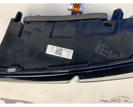 peugeot-308-rechts-achterlicht-kofferklep-lamp-9835300580 — foto 2