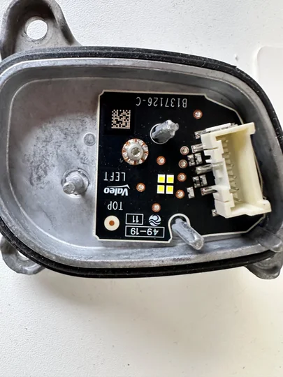 vw-golf-viii-8-koplamp-led-module-90167236a-links — foto 3