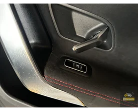 rechts-achter-binnen-bekleding-mercedes-aklasse-w177-amg — foto 3