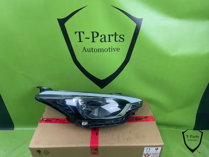 hyundai-i20-koplamp-92102c8000-rechts