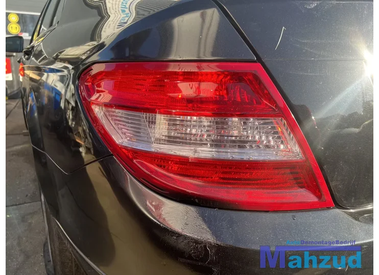 MERCEDES C KLASSE W204 ZWART 197 links achterlicht 2007-2011