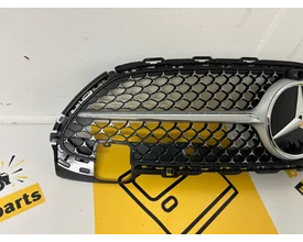 grill-amg-mercedes-cklasse-w206-a2068882100-origineel — foto 4