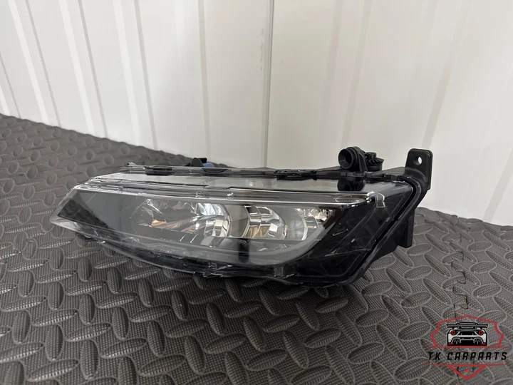 nieuw-seat-mistlamp-rechts-5f0941702d-orgineel — foto 3