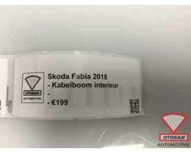 skoda-fabia-2018-sport-kabelboom-interieur — foto 4
