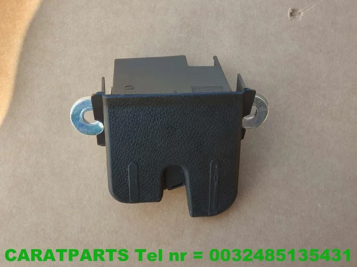 5m0827505e-tiguan-achterklepslot-golf-6- — foto 4