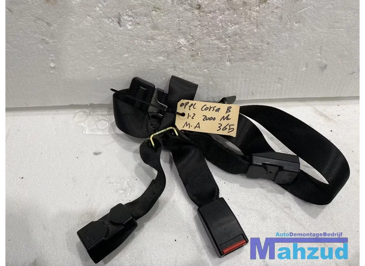 OPEL CORSA B Achter midden gordel klik insteek 1994-1999