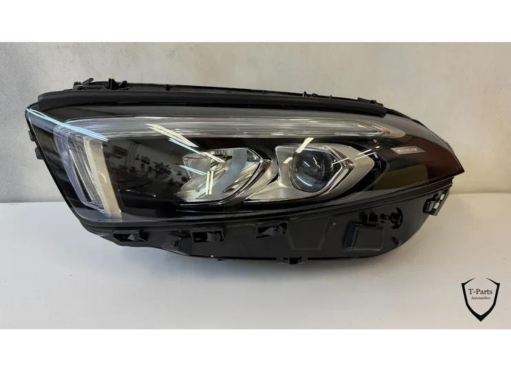 Mercedes A-Klasse Scheinwerfer links A1779064703 NEUE Lampe w177