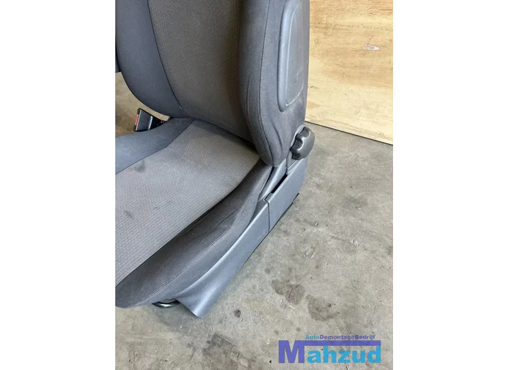 opel-meriva-a-bestuurders-stoel-links-armsteun-20032010