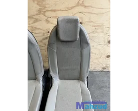 renault-grande-scenic-2-3e-rij-stoelen-beige-20042009 — foto 2