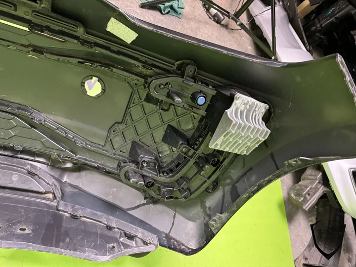 vw-volkswagen-eup-up-elektrisch-voorbumper-bumper-led — foto 5