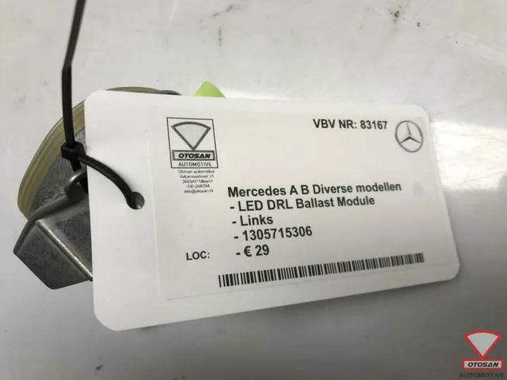 mercedes-diverse-modellen-led-drl-links-module-1305715306 — foto 3