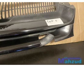vw-golf-5-grille-logo-20032009 — foto 3