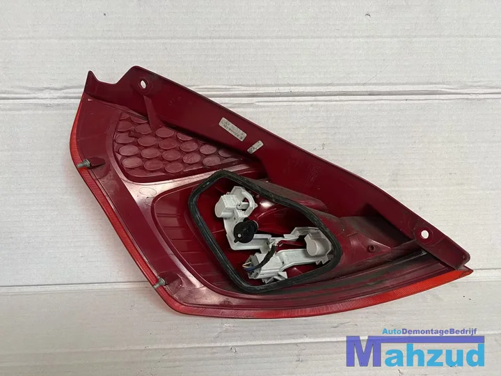 ford-fiesta-6-rechts-led-achterlicht-20102013 — foto 2