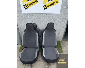 stoelen-set-totoya-aygo-compleet-interieur-set-citroen-c1