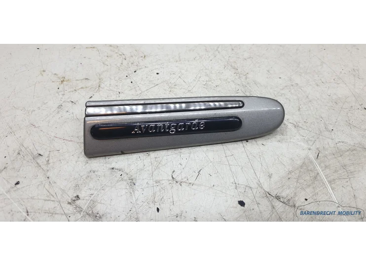 Bumper strip fender W211 Avantgarde right Mercedes E-class cubanite silver original used 2006/2009