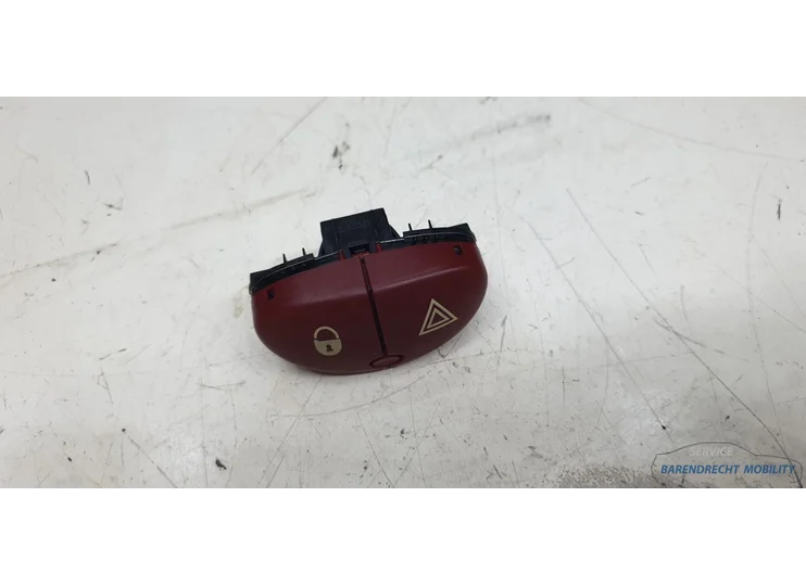 Hazard light switch Peugeot 206 (2A/C) 1998 1999 2000 2001 2002 2003 2004 2005 2006 2007 2008 2009 2010 2011 2012 40377677 used neat condition BARENDRECHT MOBILITY SERVICE