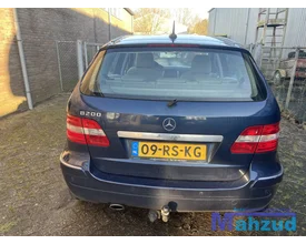 mercedes-b-klasse-w245-20-blauw-375-onderdelen-266960-motor — foto 5