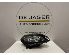 mercedes-b-klasse-w246-koplamp-rechts-a2468200261