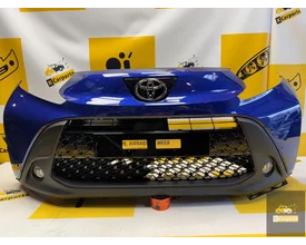 toyota-aygo-x-voorbumper-origineel-compleet-nieuw-met-pdc