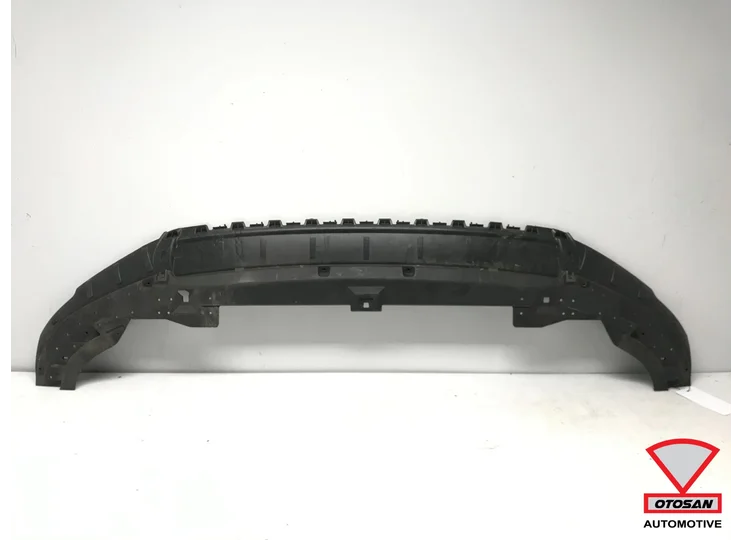 Audi Q2 81A Grundplatte Unterlippe Frontstoßstange 81A807233B