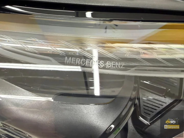 w174-cla-led-high-performance-koplamp-linksrechts-a1749062502 — foto 14