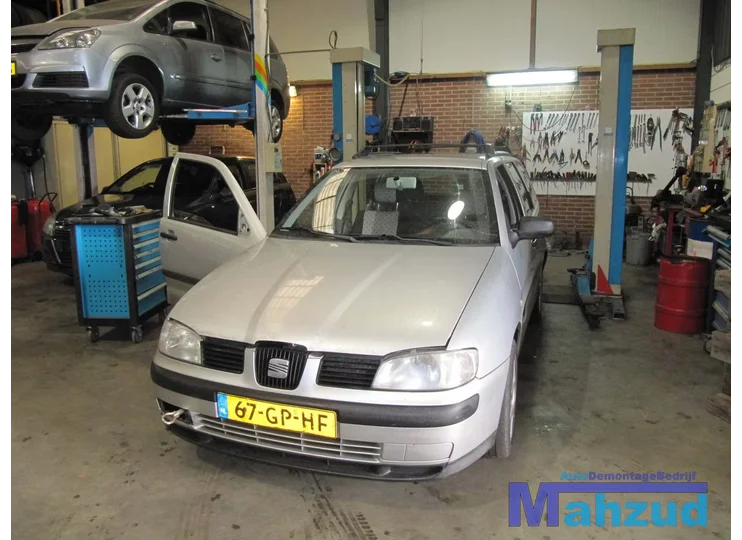 SEAT CORDOBA 6K5 station compleet interieur stof