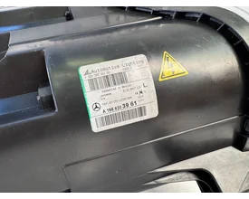 mercedes-ml-w166-ils-led-koplamp-links-a1668203961 — foto 7