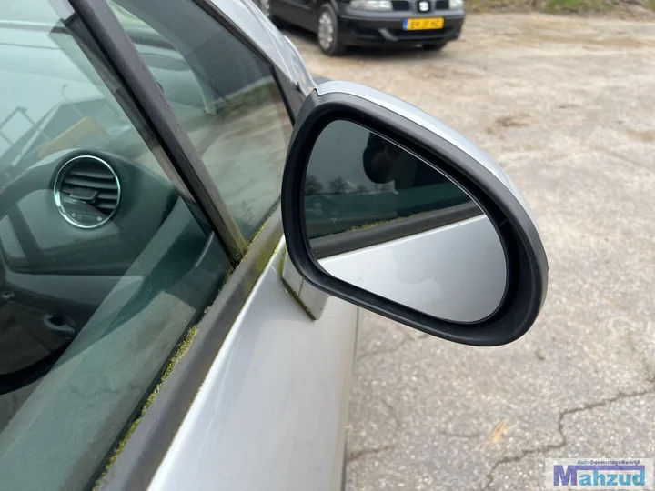 peugeot-308-1-zilver-ezrc-rechts-spiegel-20072014 — foto 2