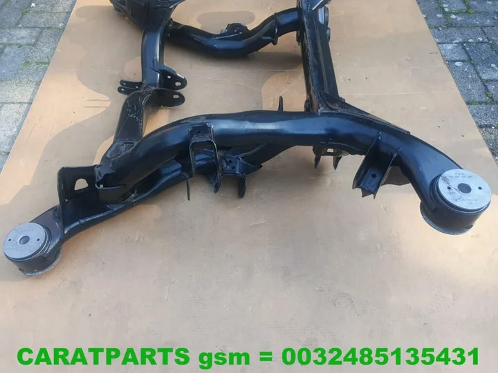 7p0500041-q7-achteras-touareg-subframe-cayenne-92a — foto 15