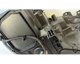 toyota-auris-e180-koplamp-links-8115002k30-90070908 — foto 12