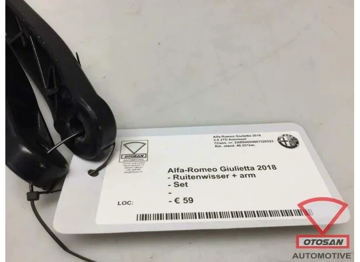 Alfa Romeo Giulietta 2018 Ruitenwisserarm Set L+R